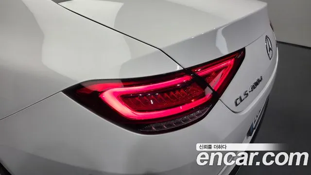 Mercedes-Benz CLS-Class 2019 — фото 9
