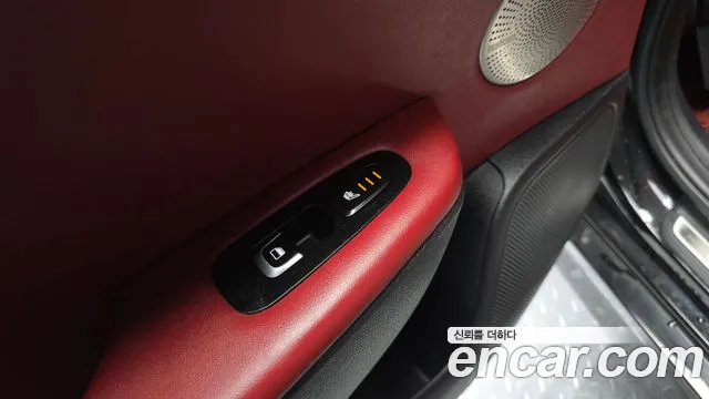 Kia Stinger 2018 — фото 18