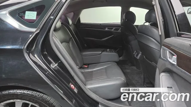 Hyundai Genesis 2015 — фото 11