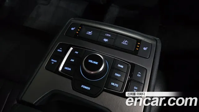 Hyundai Genesis 2015 — фото 17