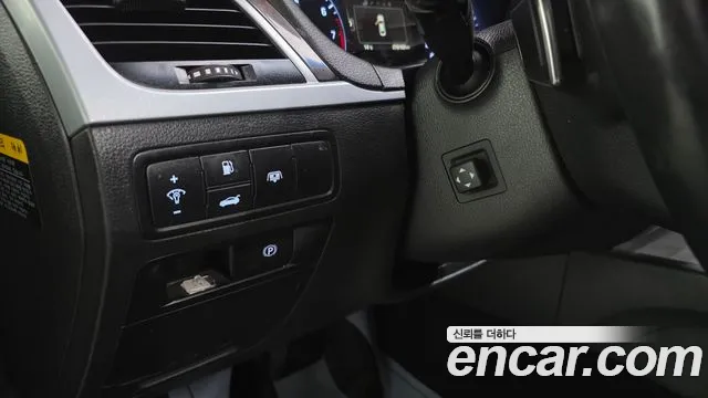 Hyundai Genesis 2015 — фото 18