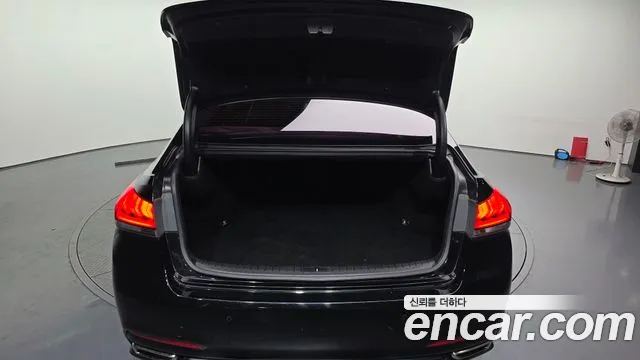 Hyundai Genesis 2015 — фото 20