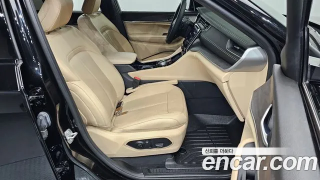 Jeep Cherokee 2023 — фото 12