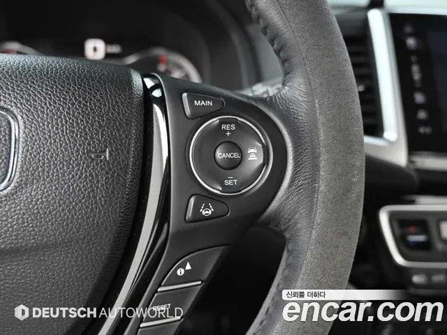 Honda Pilot 2017 — фото 17