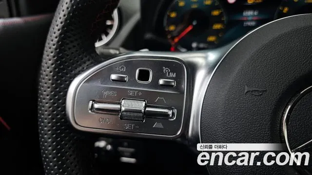 Mercedes-Benz GLA-Class 2023 — фото 19