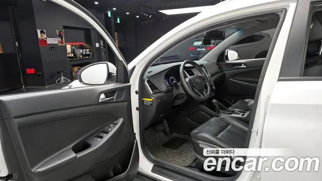 Hyundai Tucson 2016 — фото 13