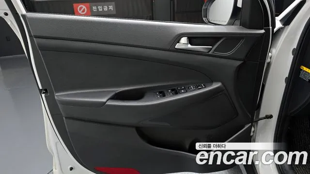 Hyundai Tucson 2016 — фото 14