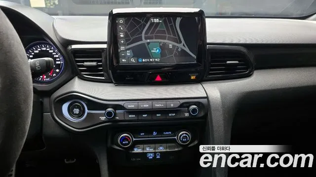 Hyundai Veloster 2019 — фото 13