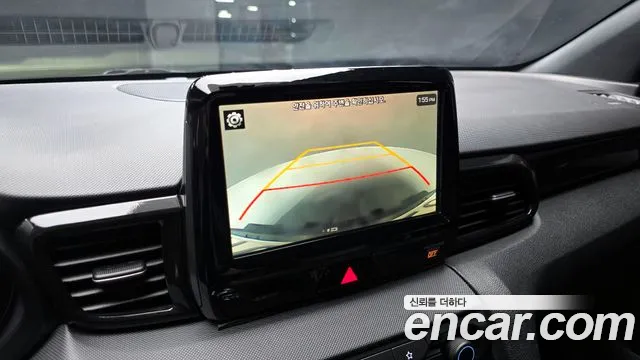 Hyundai Veloster 2019 — фото 15