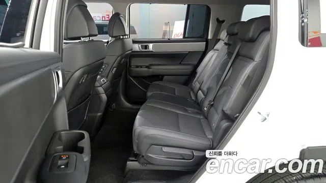 Hyundai Santafe 2024 — фото 18