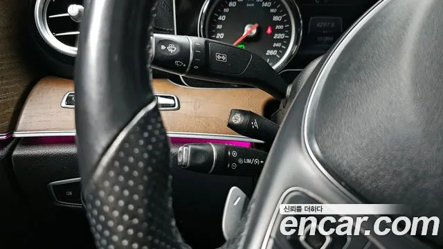 Mercedes-Benz E-Class 2017 — фото 16