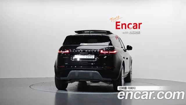 Land Rover Range Rover Evoque 2025 — фото 4