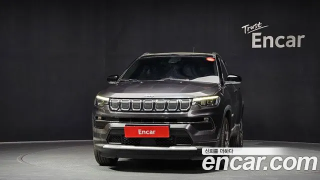 Jeep Compass 2022 — фото 3
