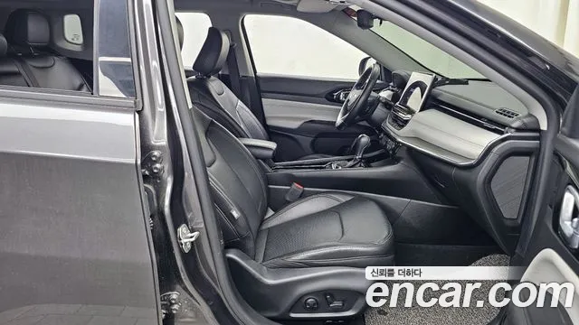 Jeep Compass 2022 — фото 17