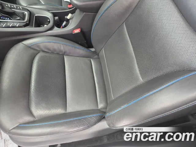 Hyundai Ioniq 2016 — фото 9