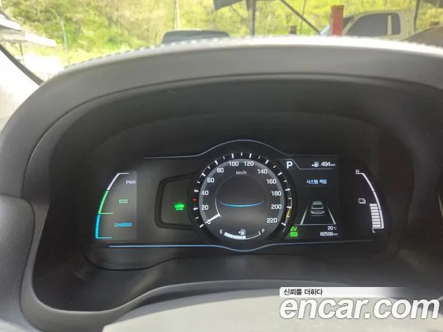 Hyundai Ioniq 2016 — фото 16