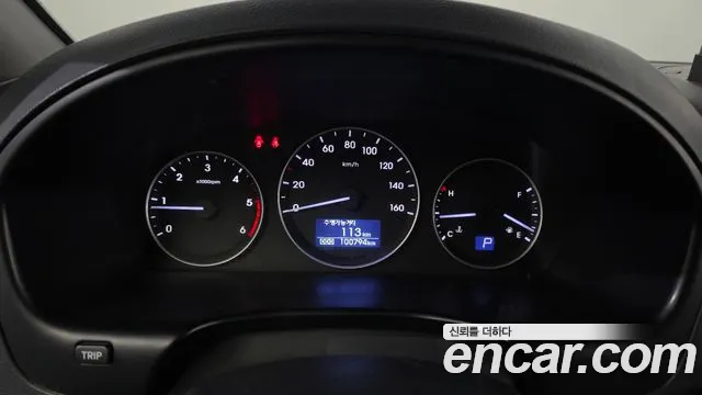 Hyundai Starex 2019 — фото 11
