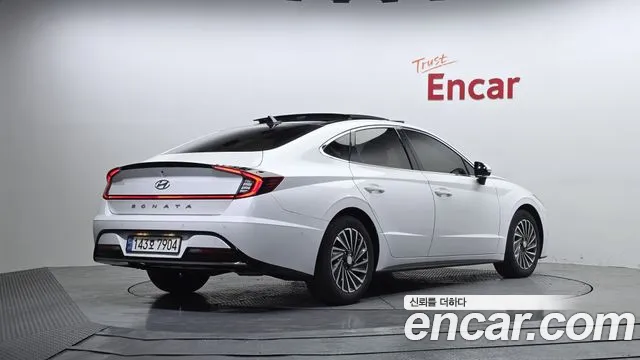 Hyundai Sonata 2022 — фото 2