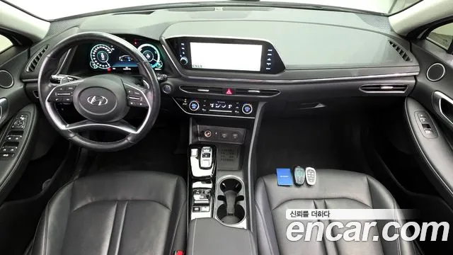 Hyundai Sonata 2022 — фото 10