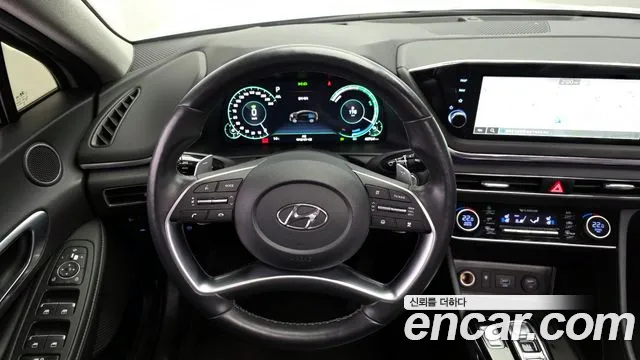 Hyundai Sonata 2022 — фото 19