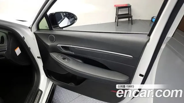Hyundai Sonata 2022 — фото 14