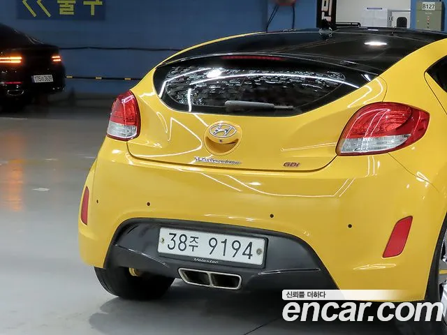 Hyundai Veloster 2012 — фото 16