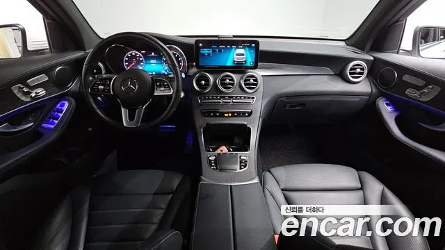 Mercedes-Benz GLC-Class 2023 — фото 9