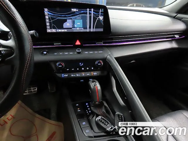 Hyundai AVANTE 2021 — фото 12