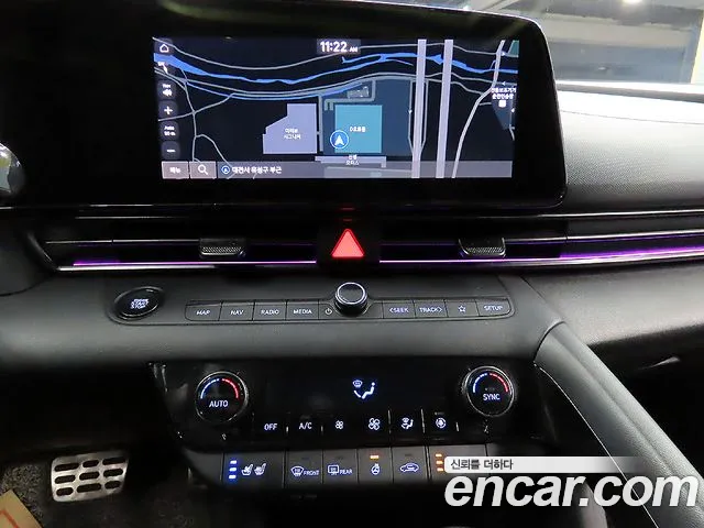 Hyundai AVANTE 2021 — фото 13