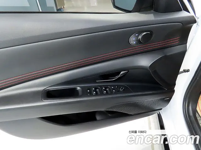 Hyundai AVANTE 2021 — фото 15