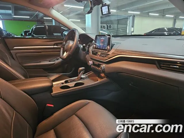 Nissan Altima 2019 — фото 13