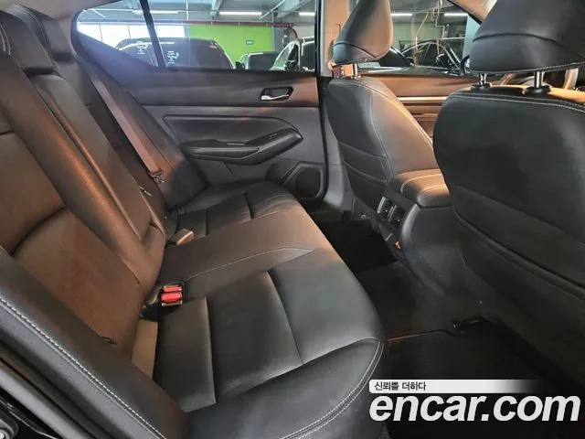 Nissan Altima 2019 — фото 14