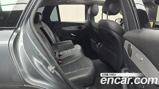 Mercedes-Benz GLC-Class 2019 — фото 18