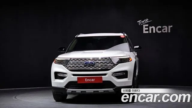 Ford Explorer 2023 — фото 3