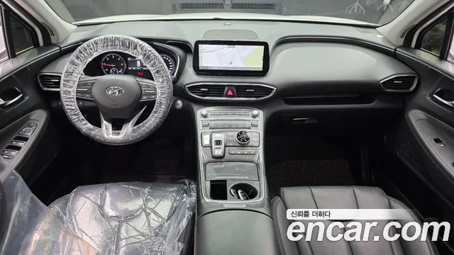 Hyundai Santafe 2023 — фото 10