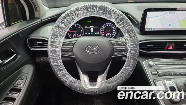Hyundai Santafe 2023 — фото 19