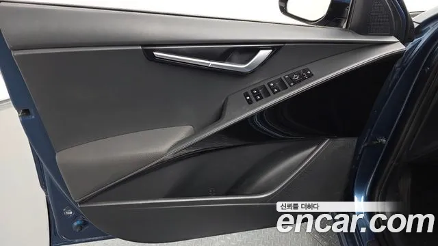 Kia Niro 2022 — фото 14