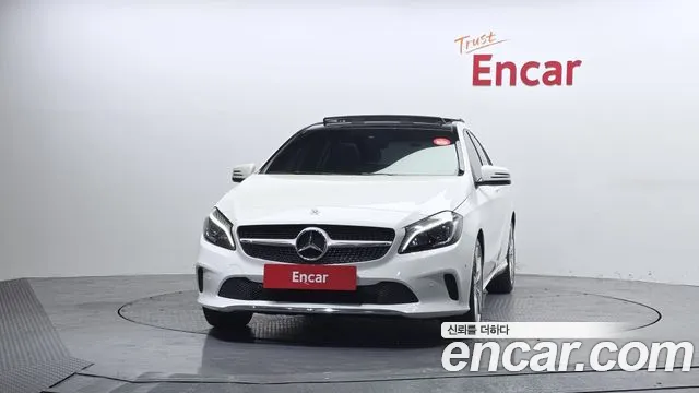 Mercedes-Benz A-Class 2018 — фото 3