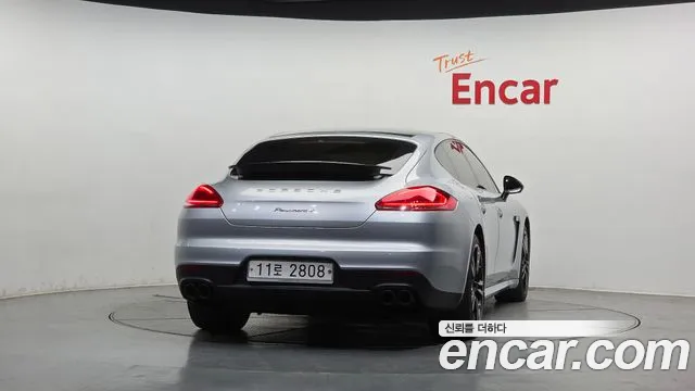 Porsche Panamera 2015 — фото 4