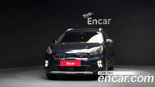 Kia Niro 2021 — фото 3