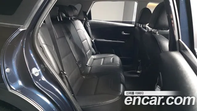 Kia Niro 2021 — фото 18