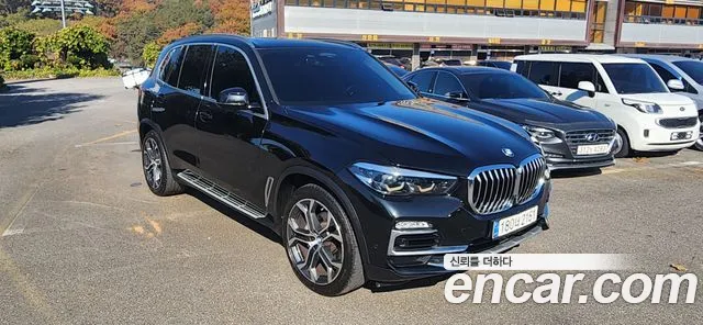 BMW X5 2021 — фото 1