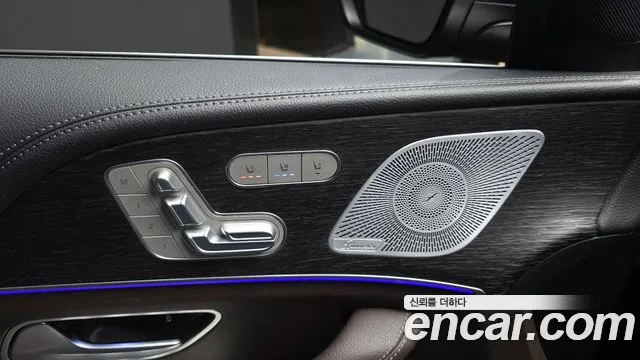 Mercedes-Benz GLS-Class 2021 — фото 18