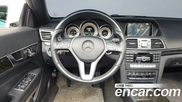 Mercedes-Benz E-Class 2014 — фото 12