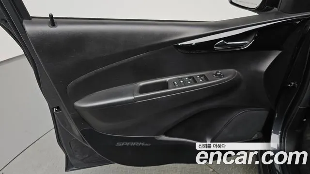 ChevroletGMDaewoo Spark 2021 — фото 14