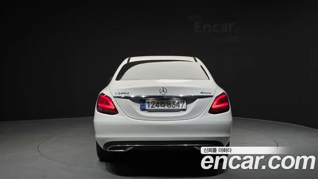 Mercedes-Benz C-Class 2020 — фото 4