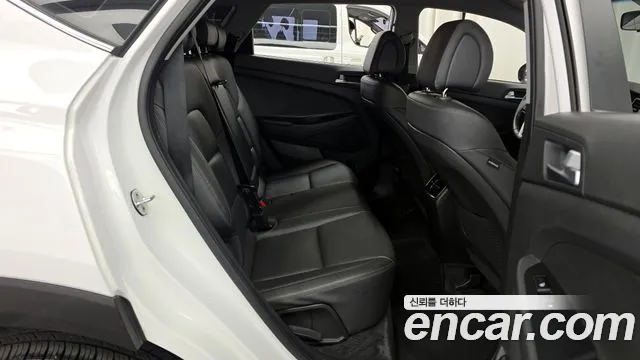 Hyundai Tucson 2017 — фото 18