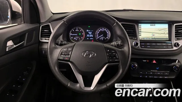 Hyundai Tucson 2017 — фото 19