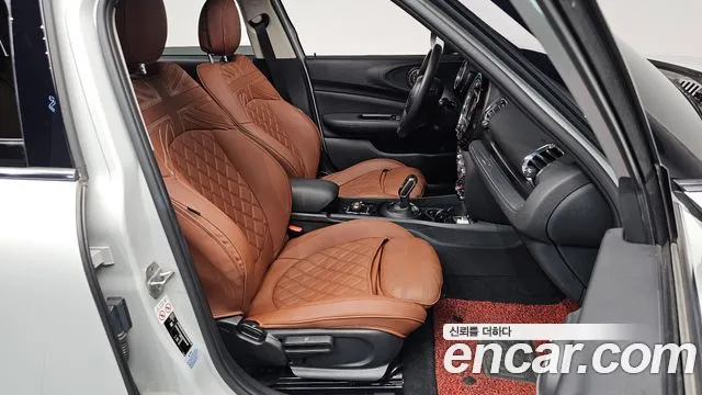 Mini Clubman 2021 — фото 16