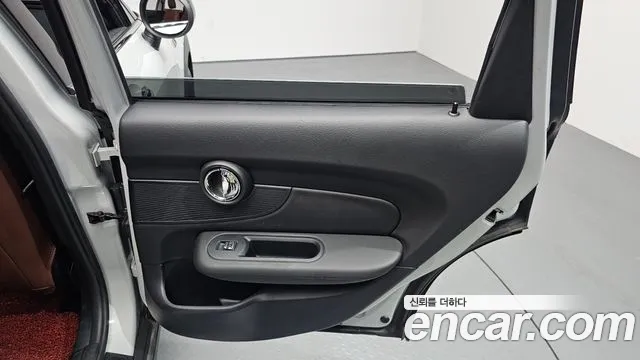 Mini Clubman 2021 — фото 14